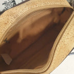 Intérieur du sac bandoulière en liège avec poche zippée