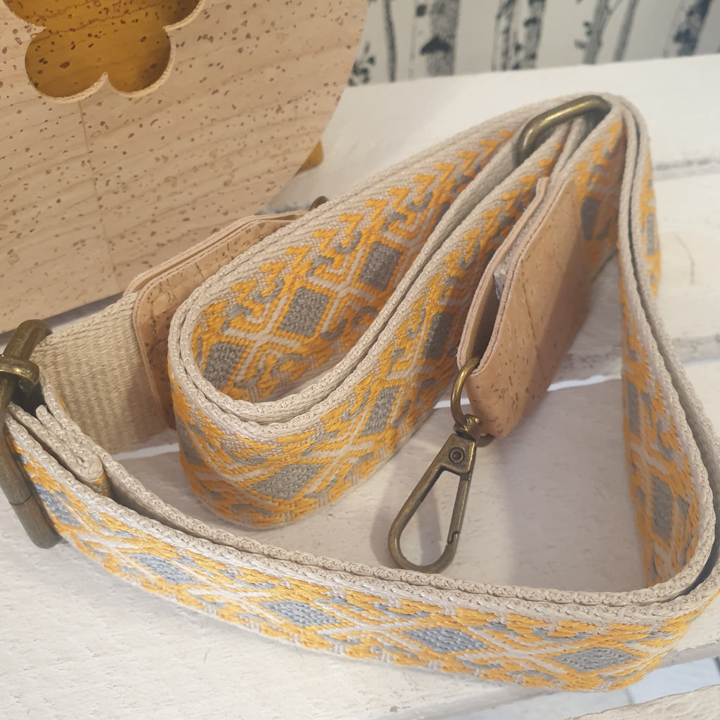 Sac bandoulière Solène en liège naturel et jaune