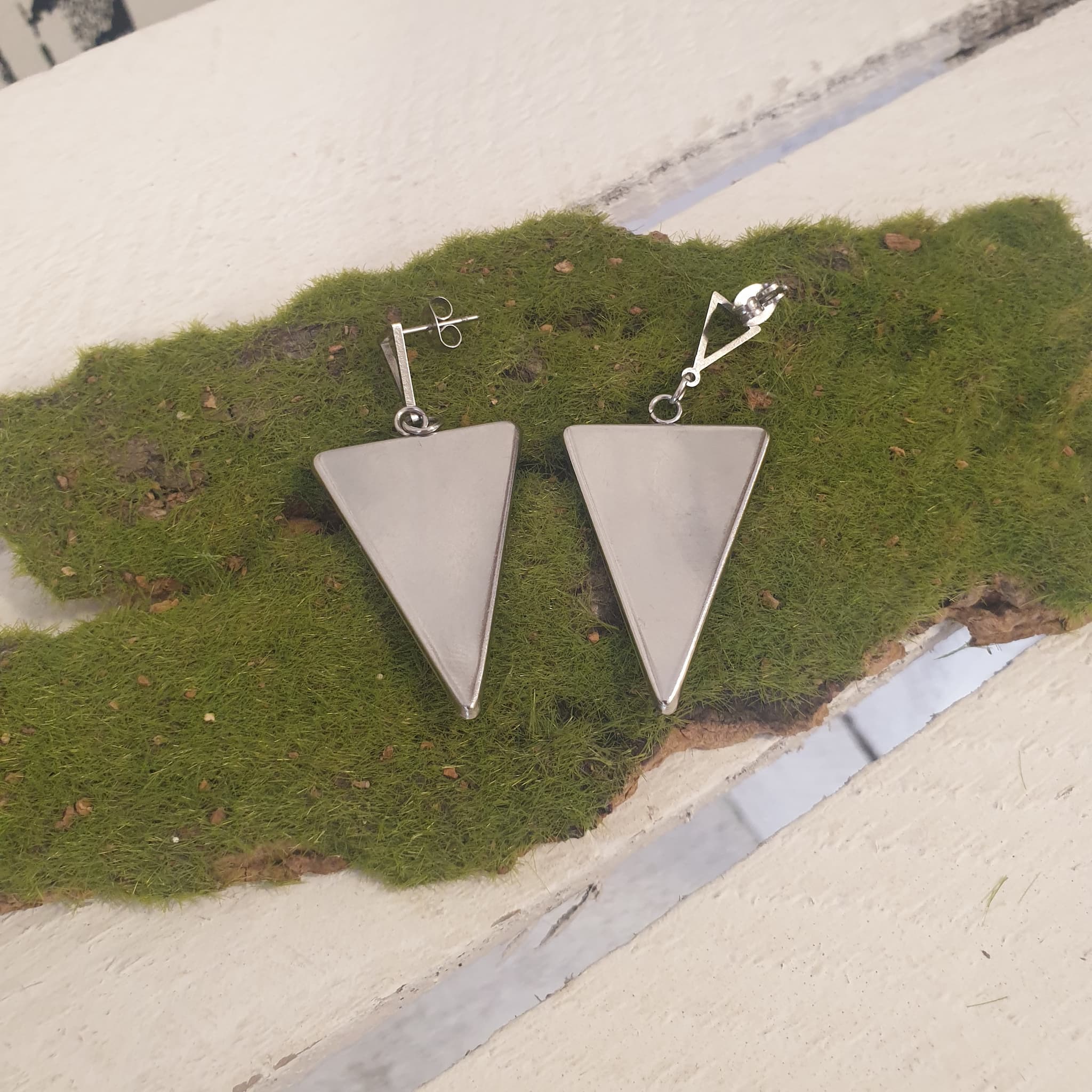 Boucles d'oreilles metal et liège - vue arrière