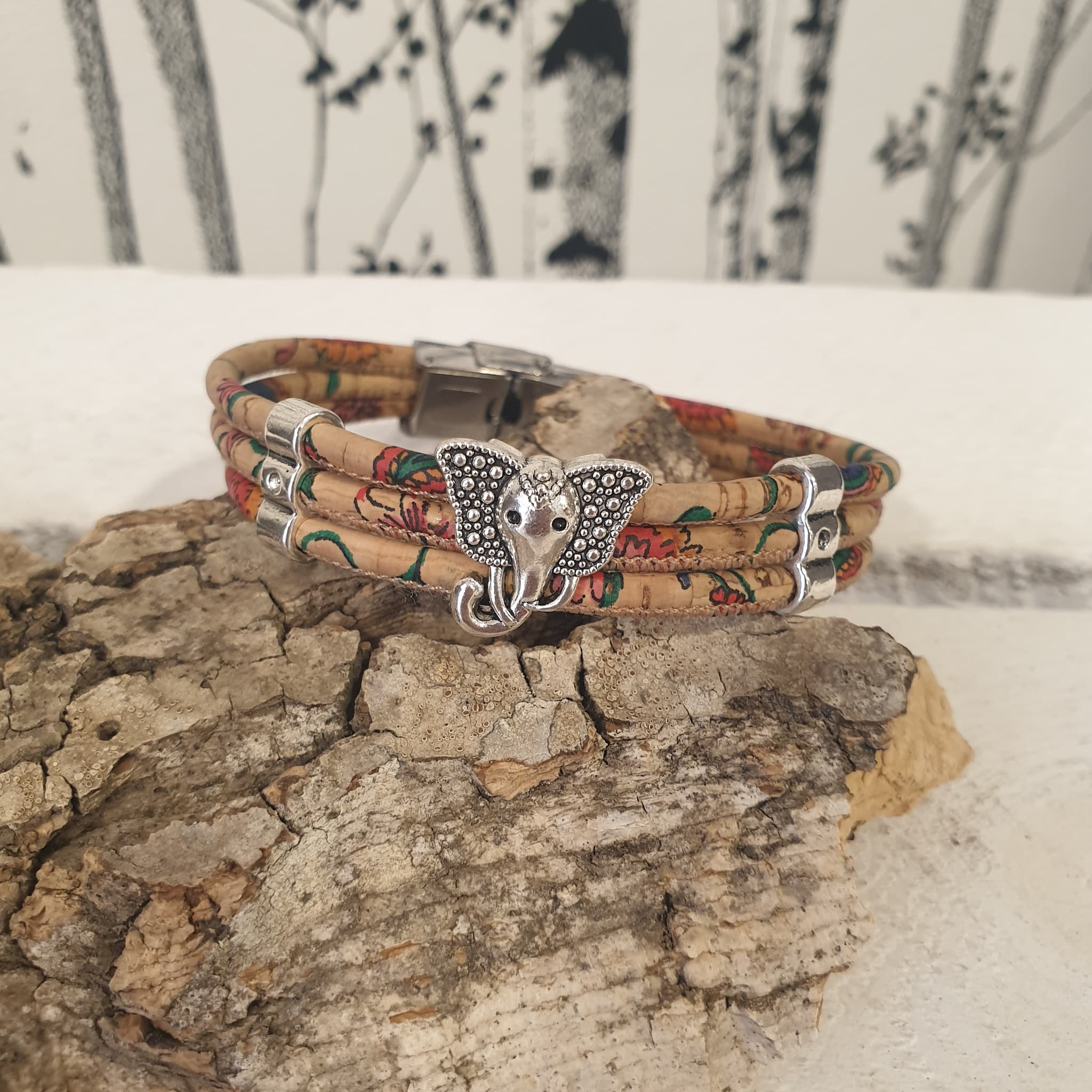 Bracelet Eléa en liège avec éléphant