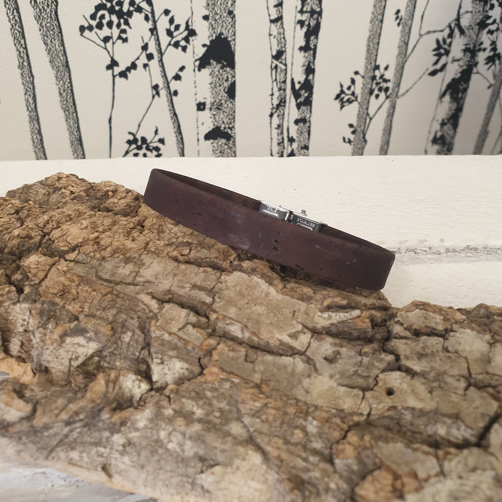 Bracelet liège plat marron - vue de dessus - creation artisanale alsace