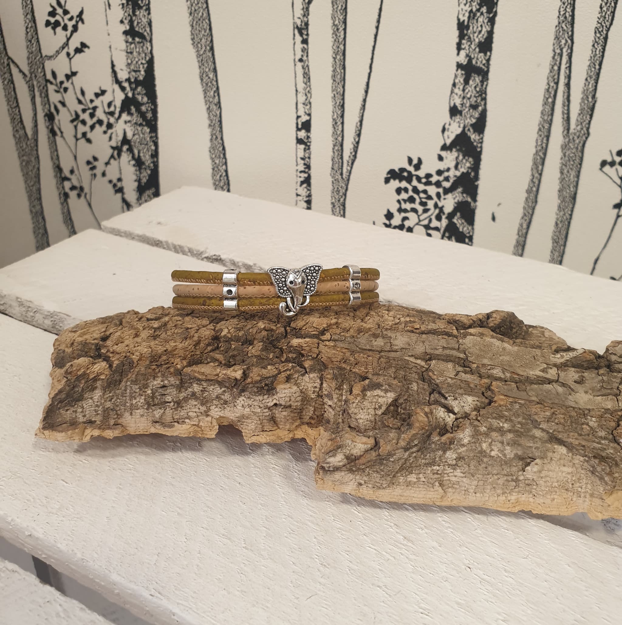 Bracelet Eléa en liège avec éléphant