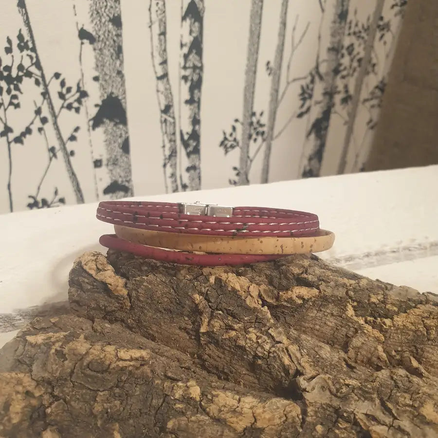 VUE DE DEVANT BRACELET VEGAN BORDEAUX UNISEXE
