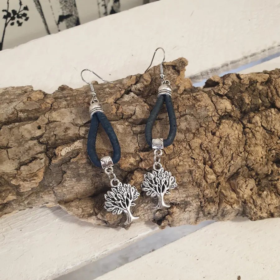 Boucles d'oreilles fantaisie bleu foncé arbre de vie Blandina