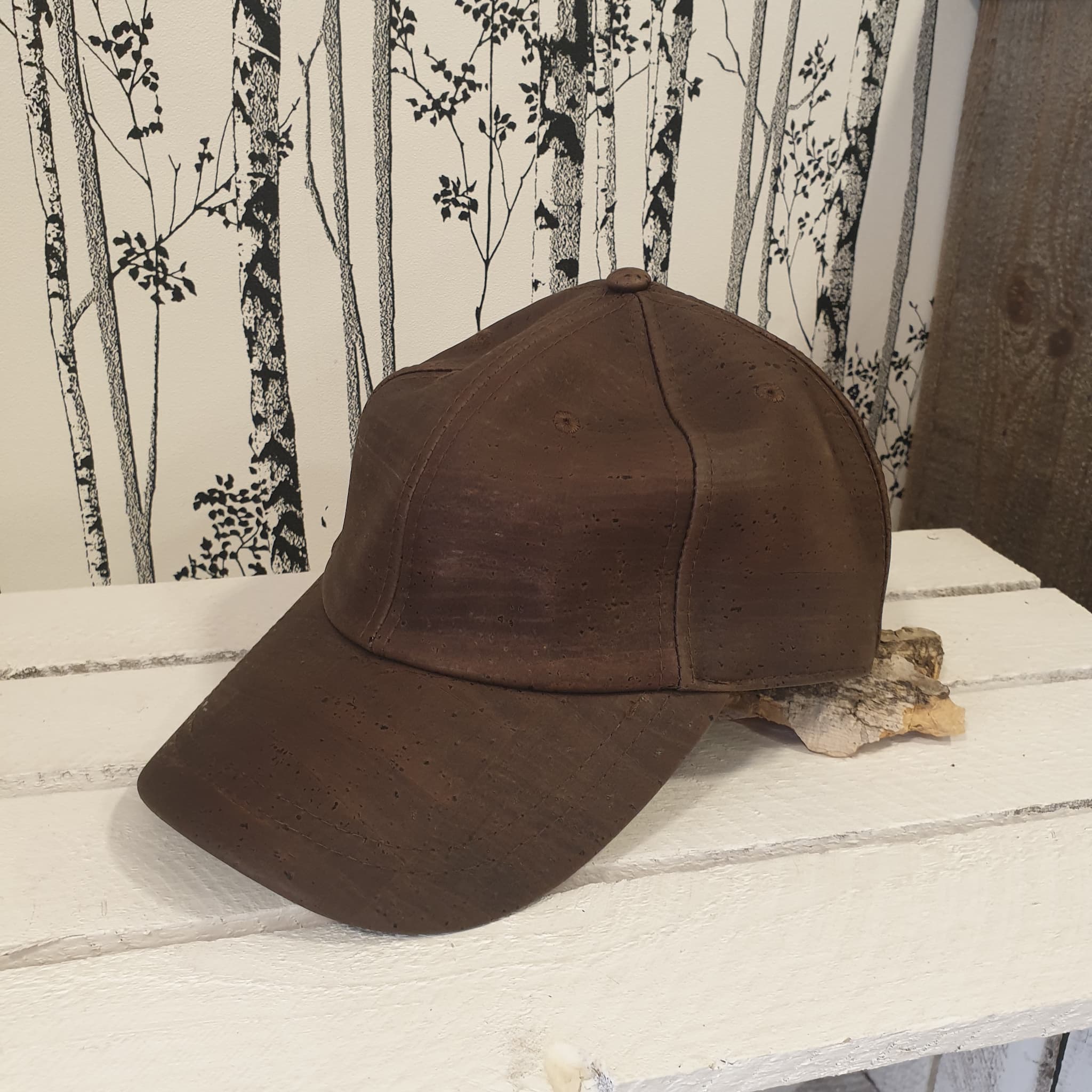 Casquette Bruna en liège marron vue de face