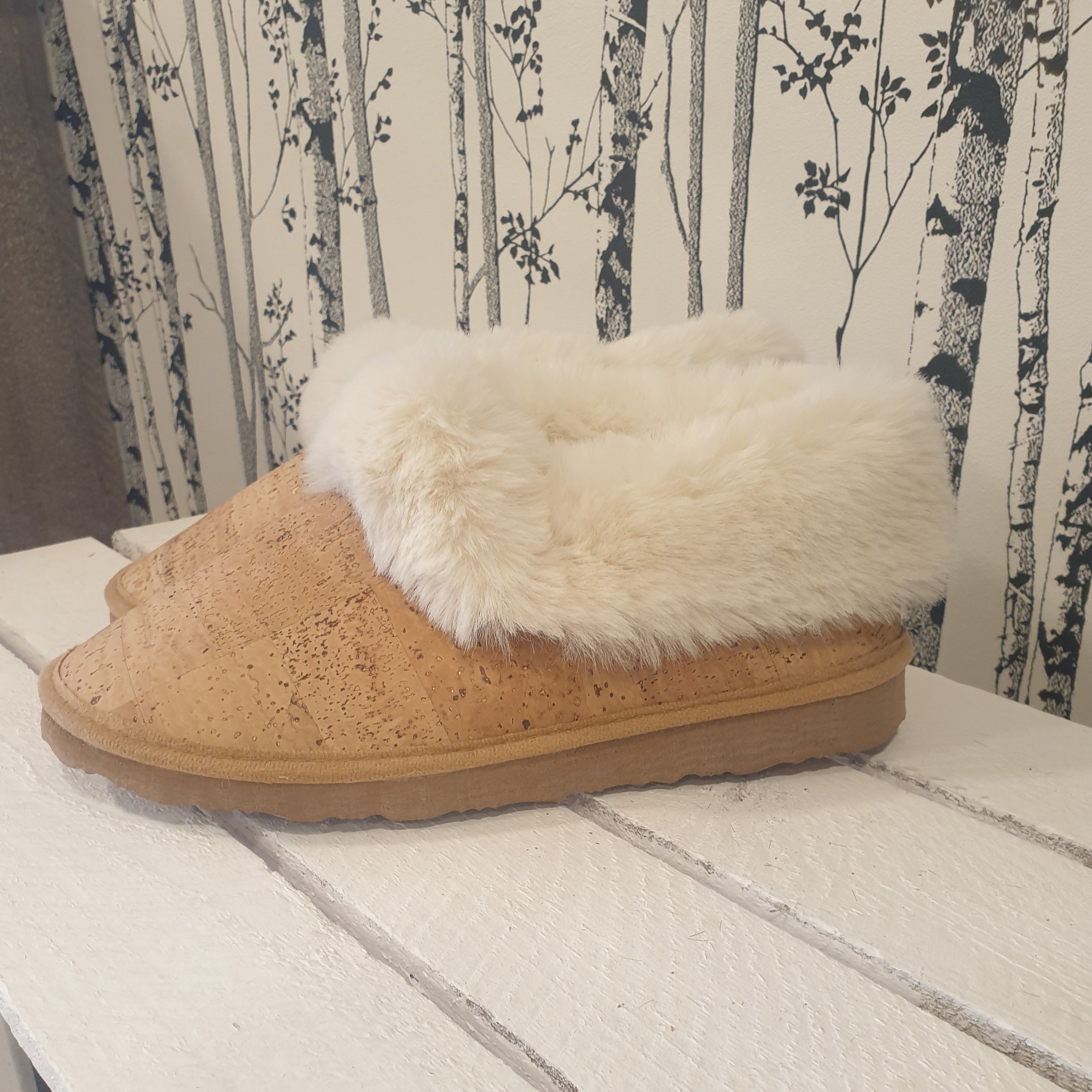 Chaussons en liège fourrés fermés Alma