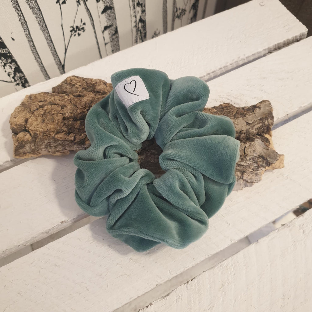 Chouchou velours vert upcycling - love by md