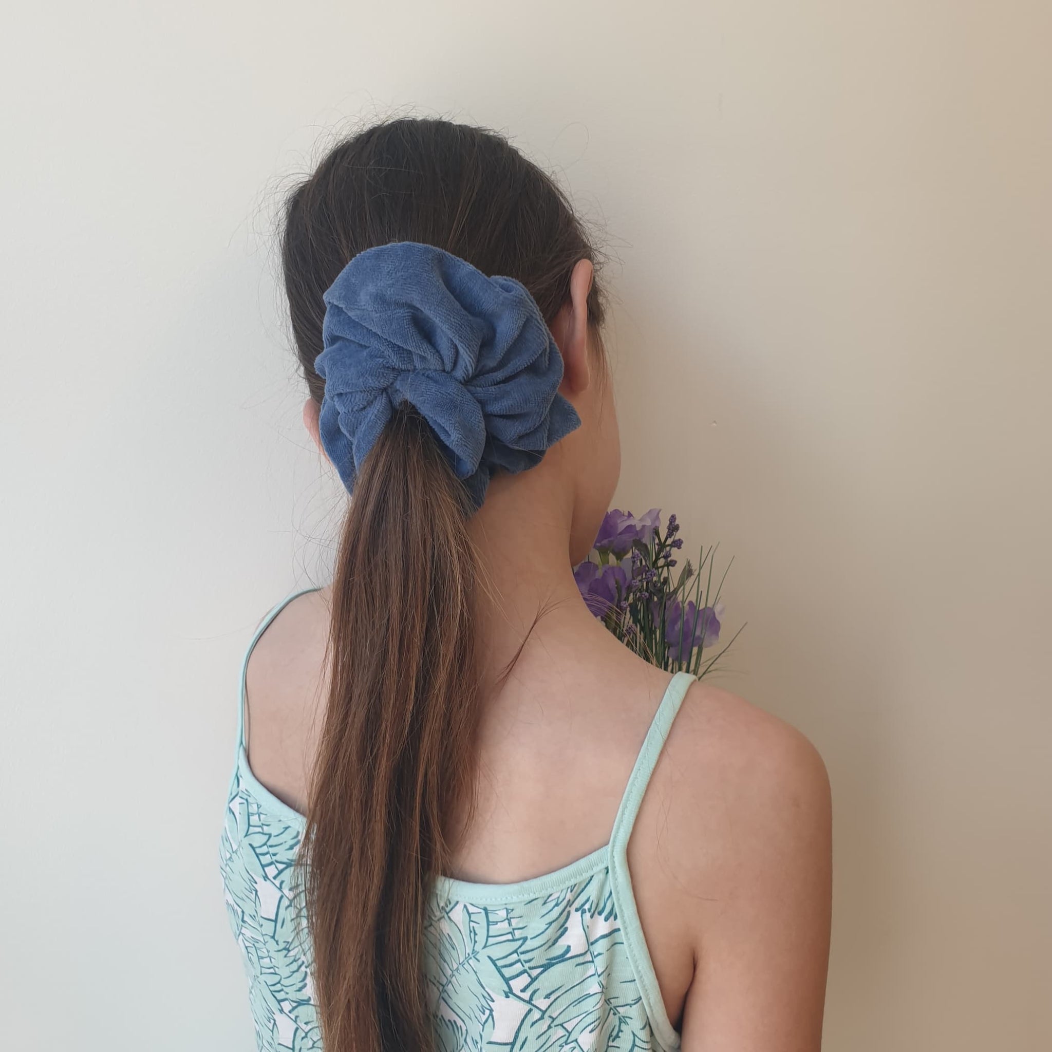 Chouchou velours bleu porté - Love by md