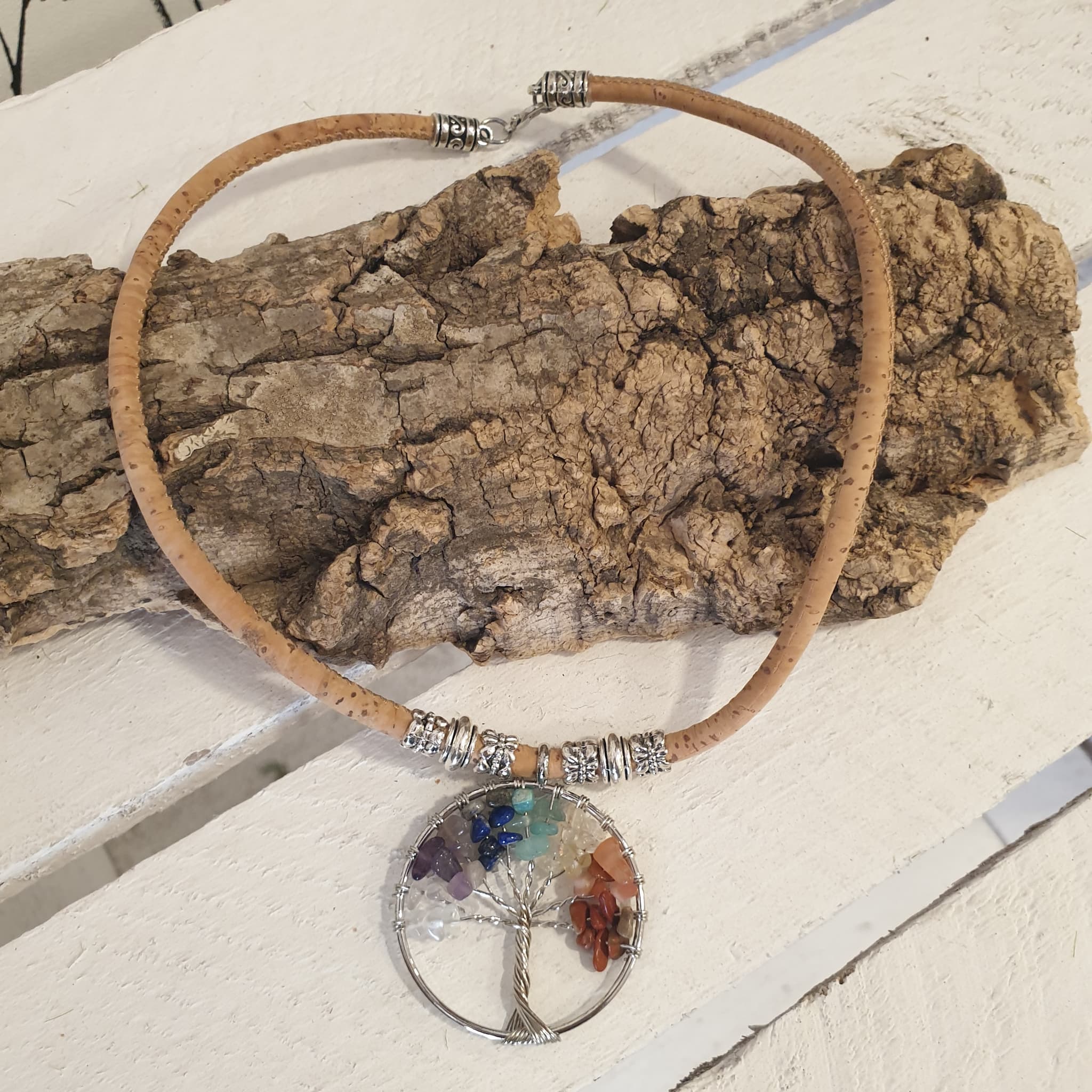 Collier liege arbre de vie - creation alrtisanale - alsace