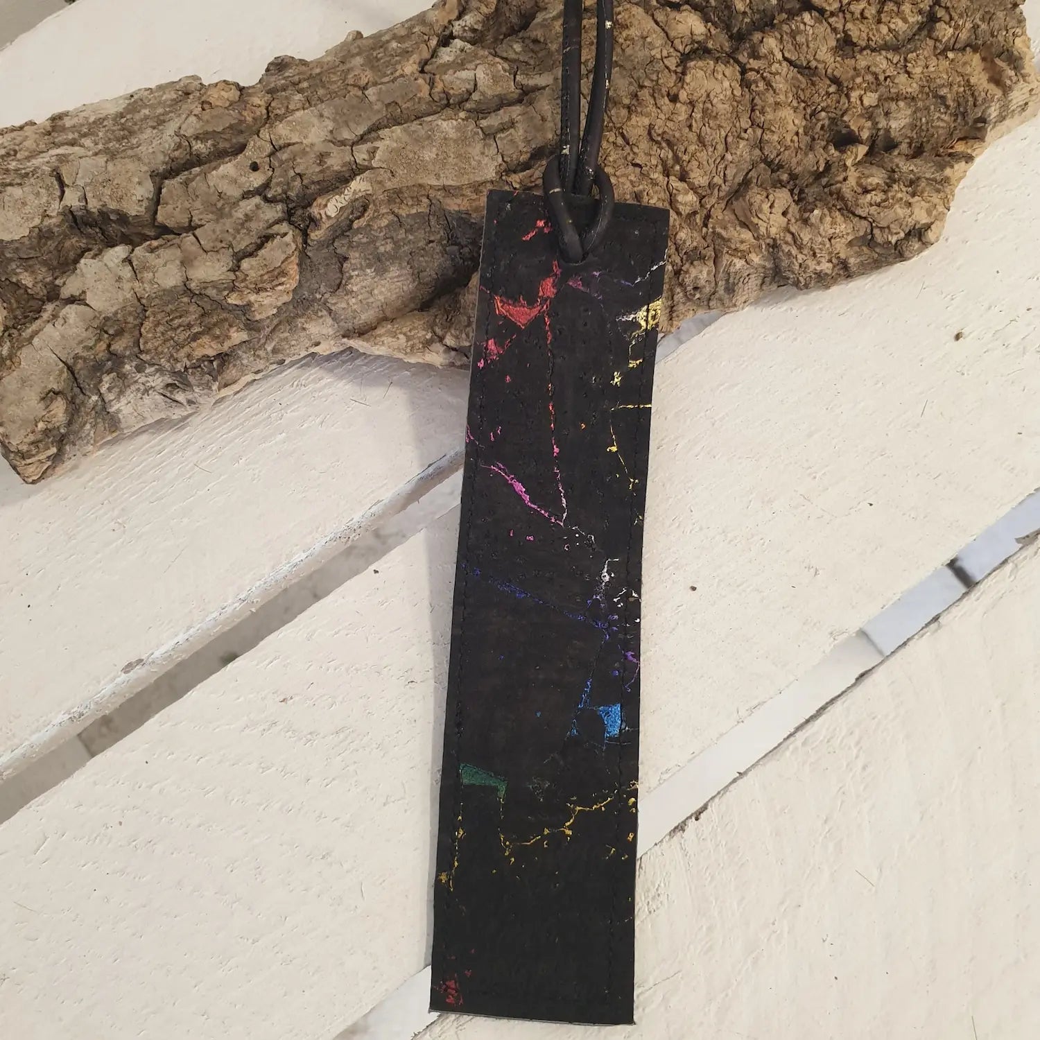 MARQUE PAGE EN LIEGE LILA NOIR COLORE