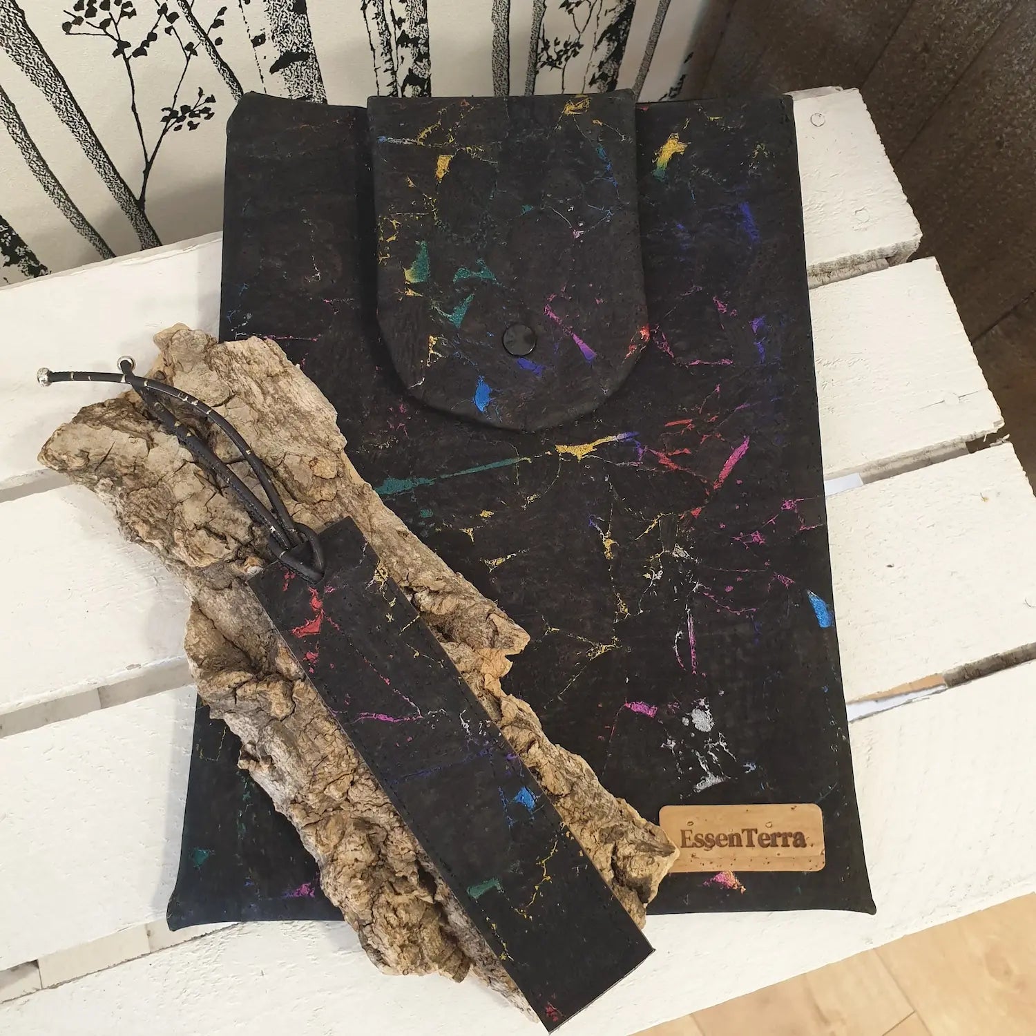 POCHETTE A LIVRES GAEL AVEC SON MARQUE PAGE EN LIEGE