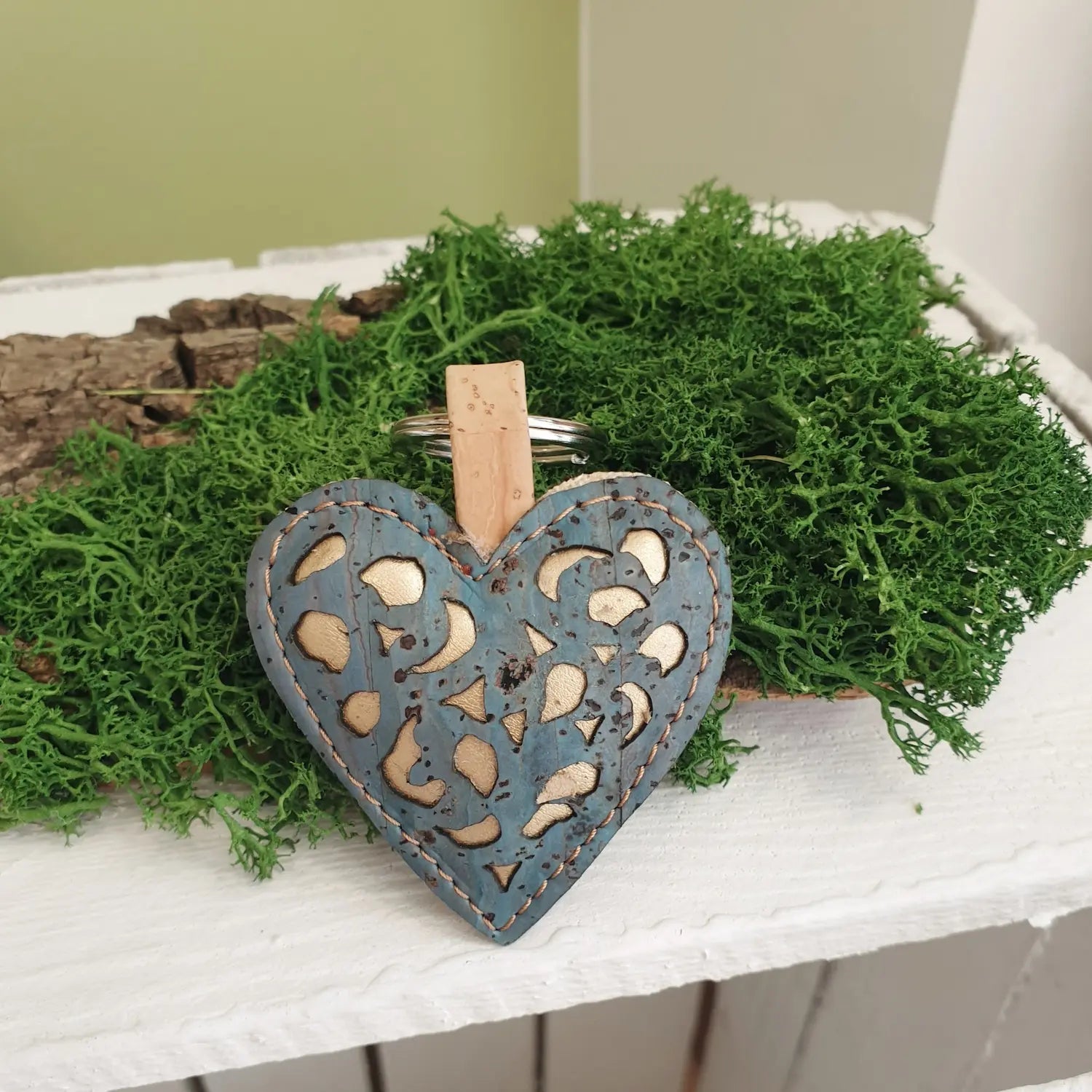 PORTE CLES BLEU EN LIEGE VITUS