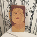 Portefeuille zippé en liège élégant et fonctionnel