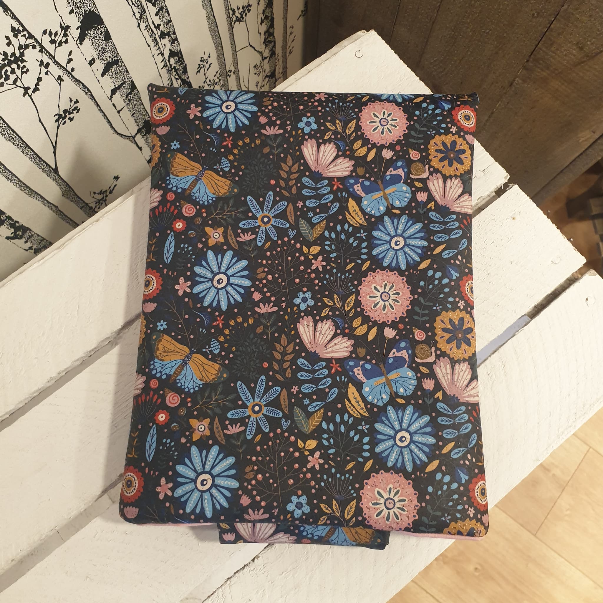 Pochette livre artisanale alsace - vue de derrière