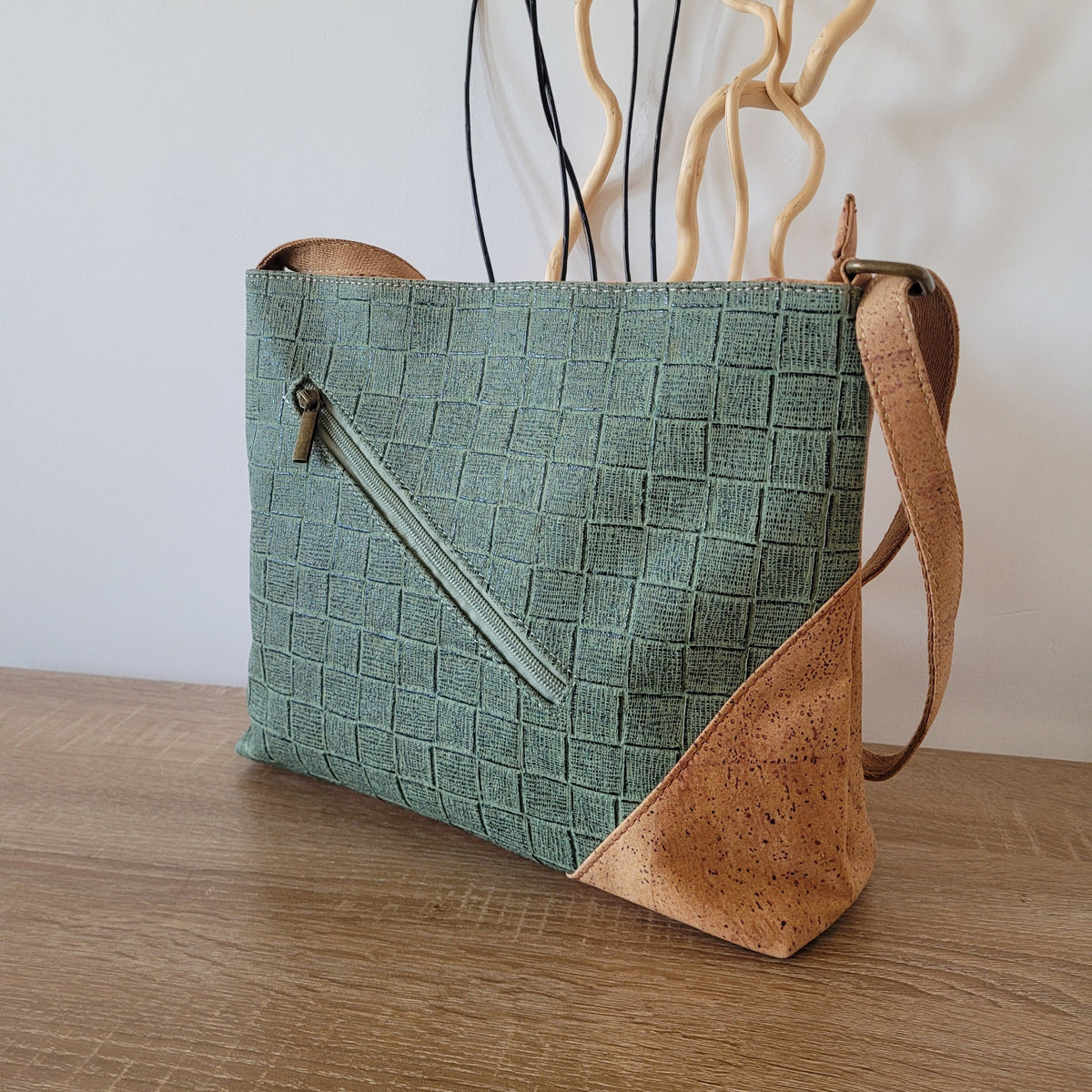 SAC PRATIQUE ET LEGER - ARTISANAT