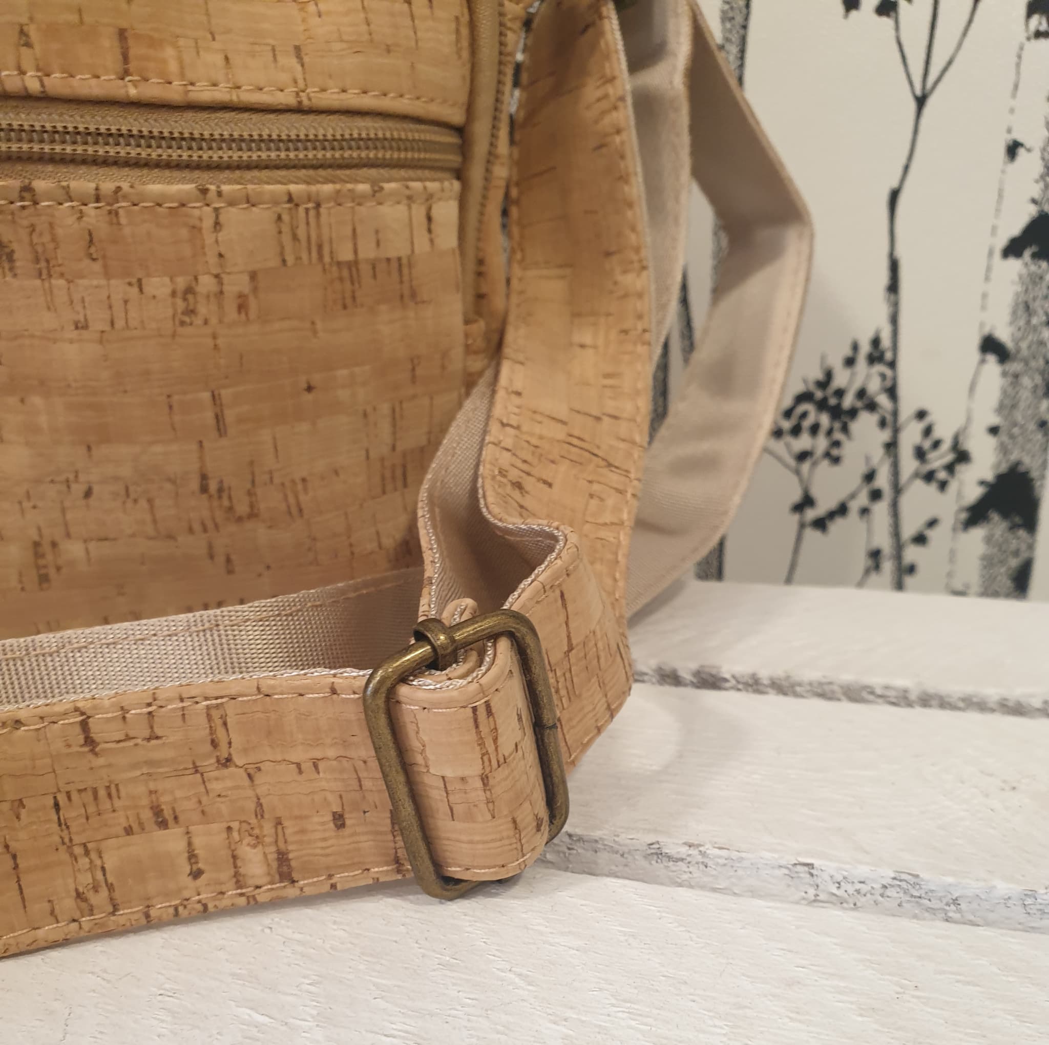 Zoom sur accroche bandoulière - sac liège