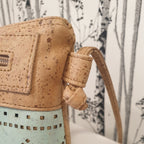 Zoom attache bandoulière - sac bleu pastel Carla