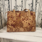 Sac à main Eloria en liège coloris naturel avec détails dorés - Vue de dérrière