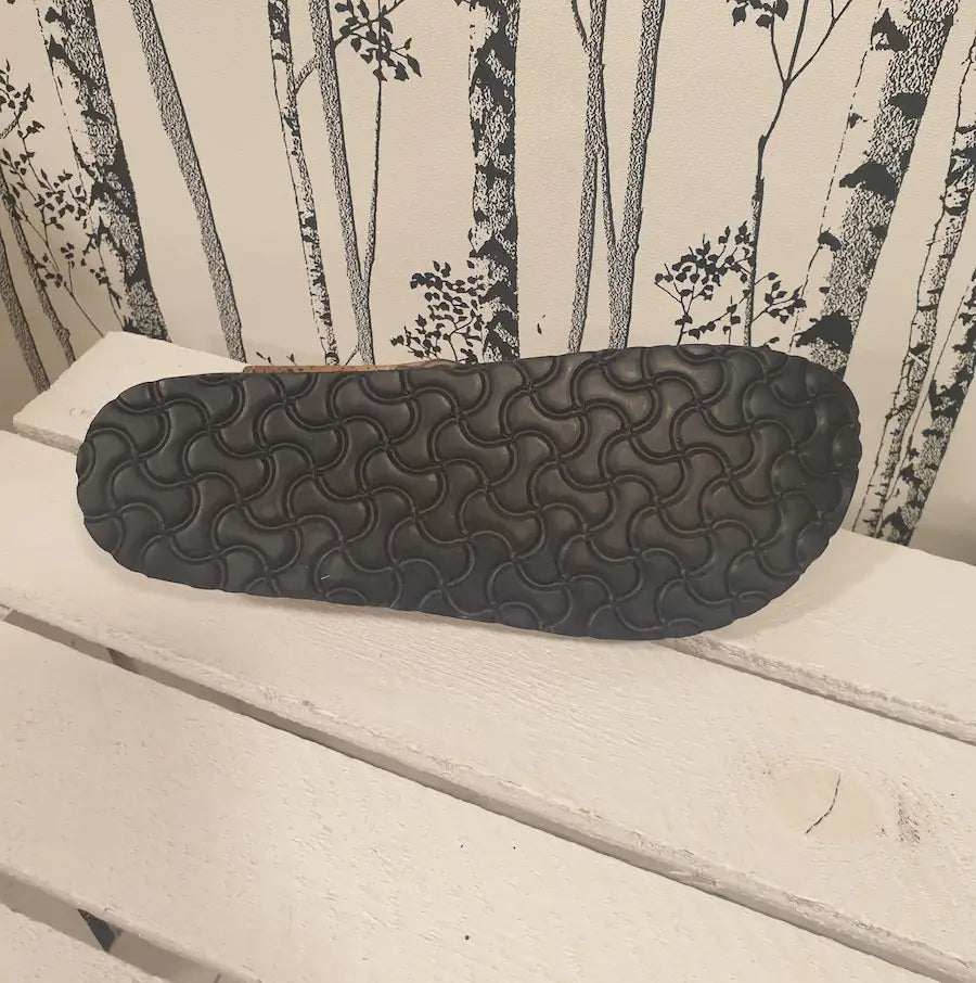 Détail de la semelle en liège des sandales