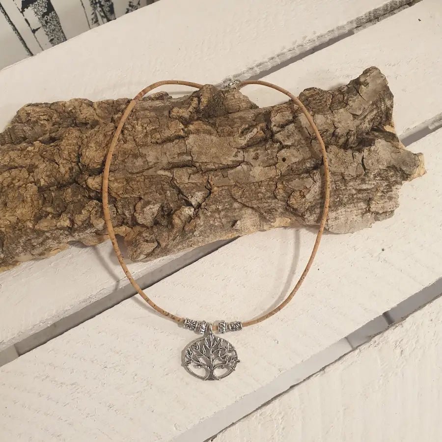 Collier en liège Vitala avec pendentif arbre de vie