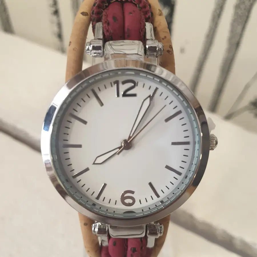 Montre artisanale en liège Ursula avec cadran fond blanc - haguenau
