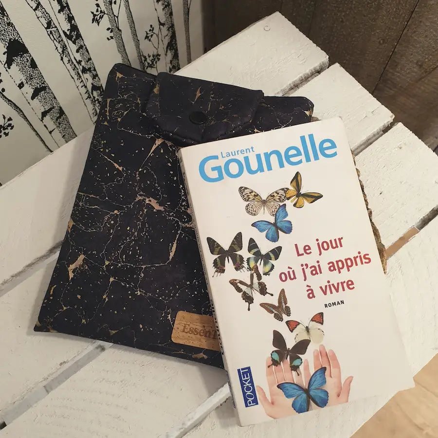 pochette à livre format poche en liège