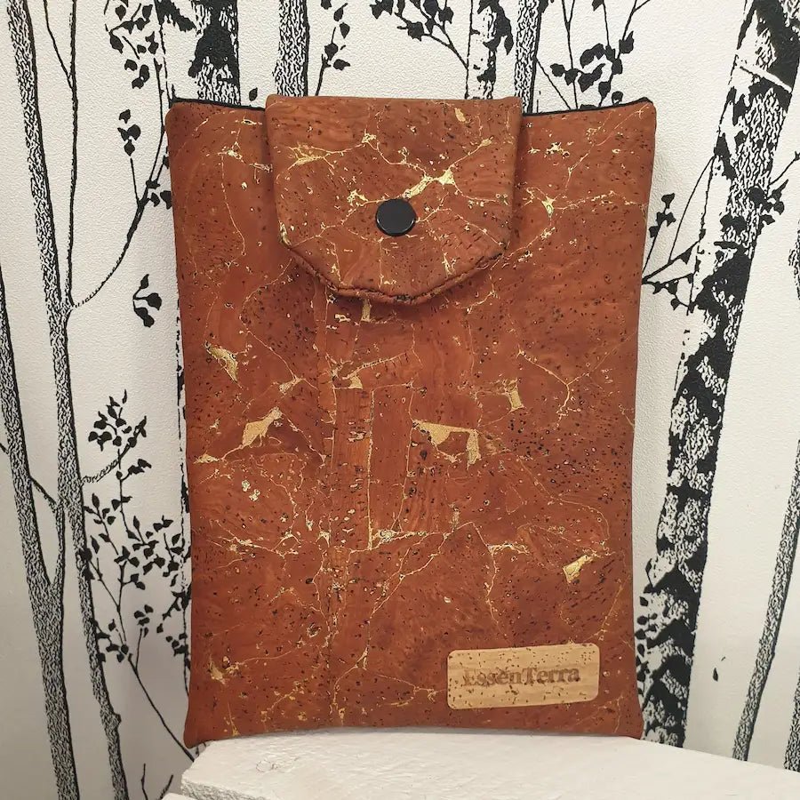 vue avant pochette à livre cuivre doré