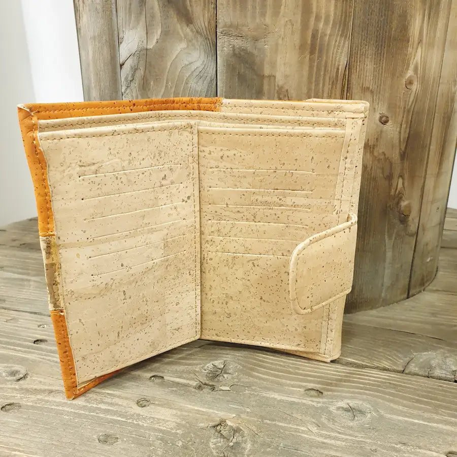 Portefeuille Oranga ouvert montrant les compartiments billets