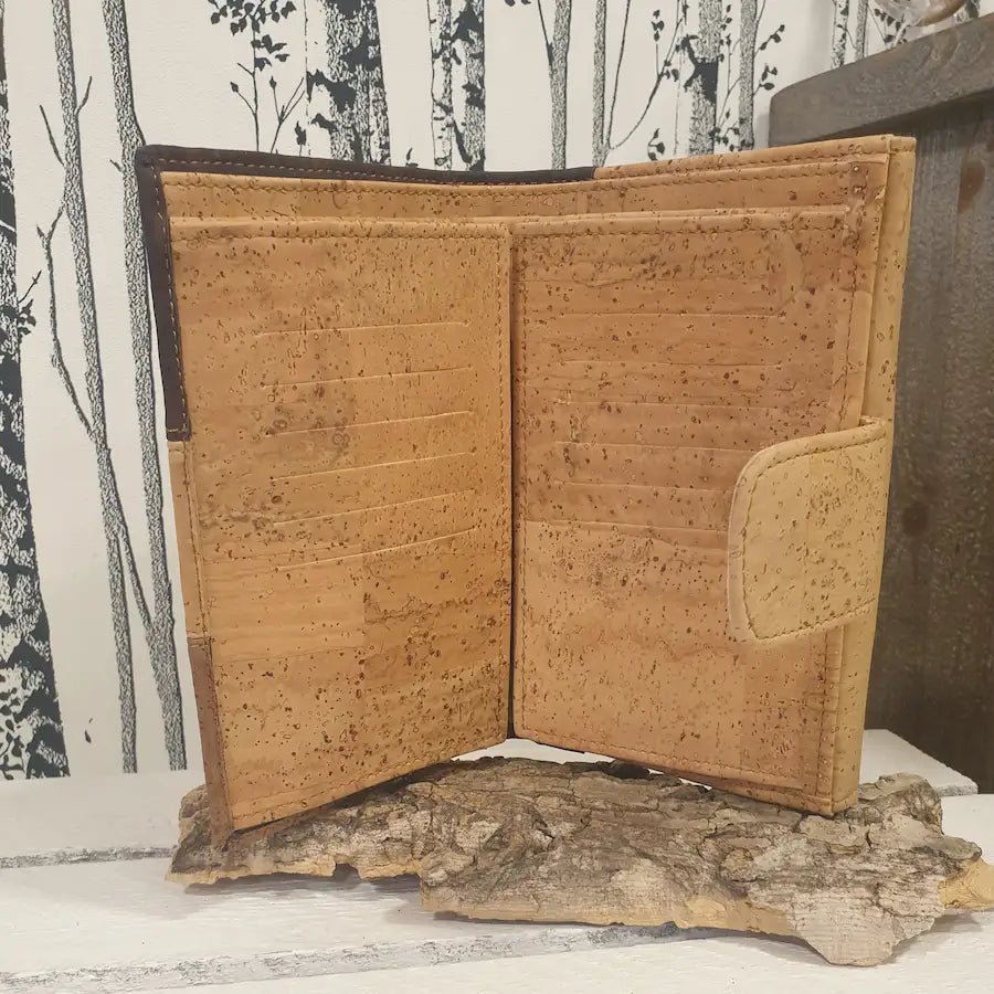 Intérieur portefeuille montrant emplacement porte-cartes