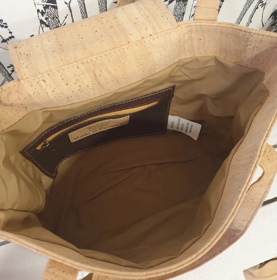 Intérieur du sac à main Ayla avec poche intérieure zippée