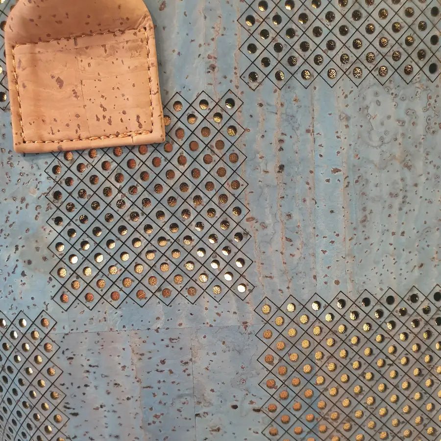 Détail motif au laser du sac