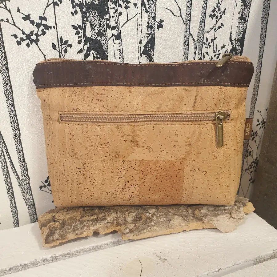 Vue arrière trousse de toilettes avec poche zippée